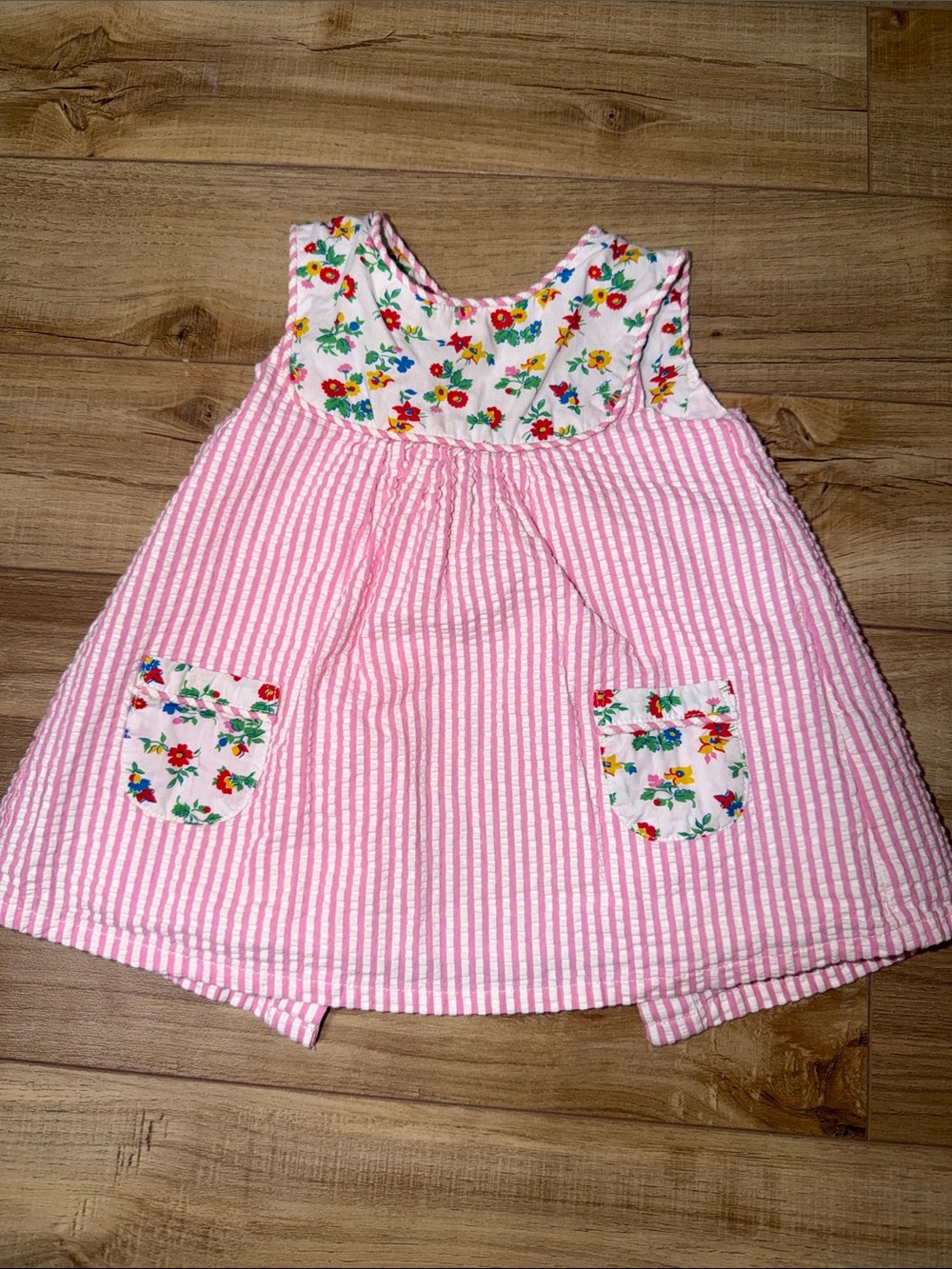 Baby Boden Ticking Woven Pinnie seersucker dress size 0-3 months